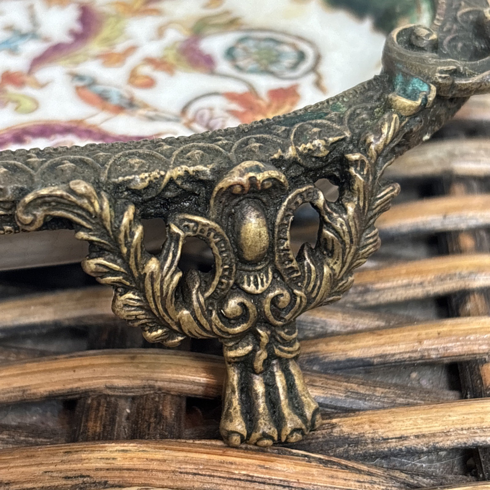 Vintage Hua Ping / Rong Tang Zhi Porcelain Brass Footed Soap or Trinket Dish
