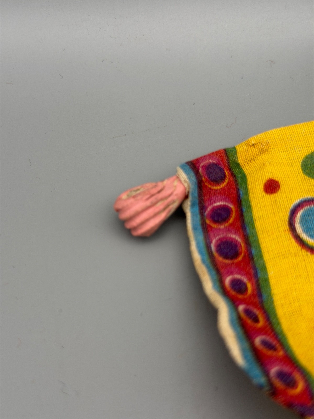 VINTAGE 1950s Hand Carved Wood & Fabric Chinese Opera Female Hand Puppet – 12″