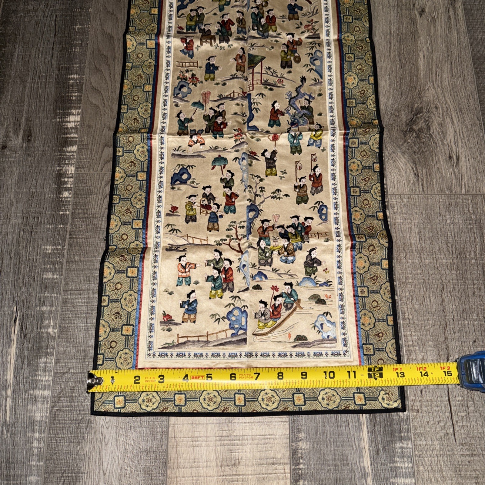Chinese Silk Embroidered Tapestry Wall Hanging Art Panel 13″ x 26”🔥👀