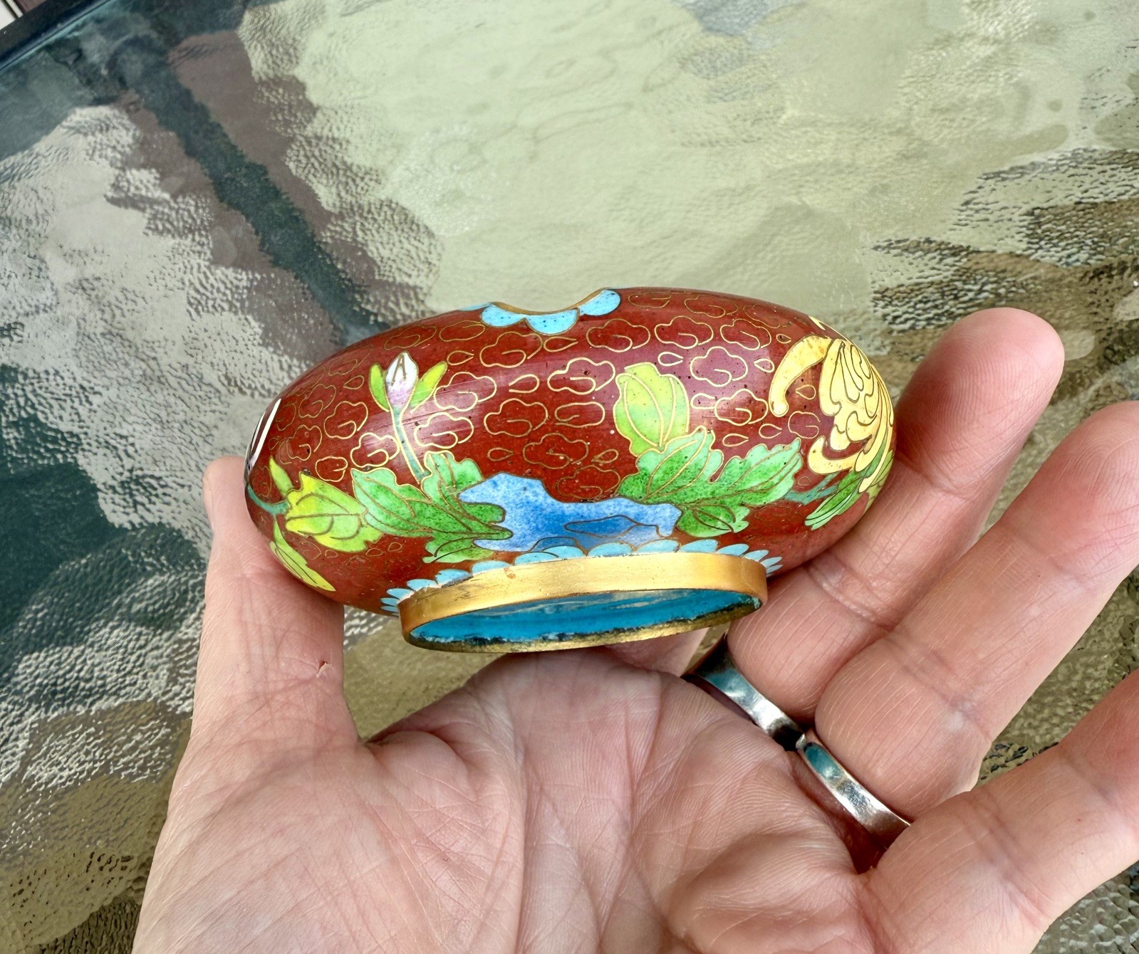 Vintage Chinese Asian Floral Cloisonné Enamel Brass Ashtray Beautiful Colors