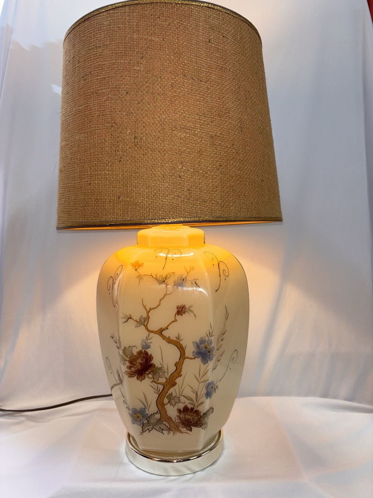 Vintage Chinese Porcelain Vase Lamp Phoenix Birds & Floral design Artist Signed