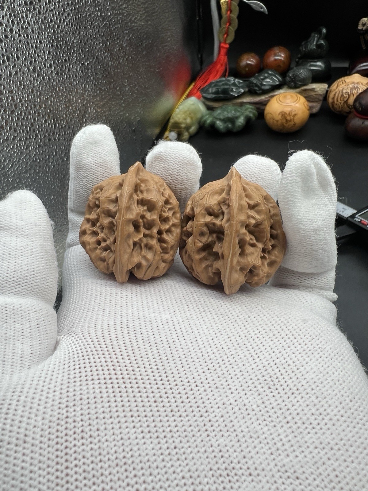 Pair of Match Chinese Health Walnut 36×34.5×40mm精配文玩核桃～全品野生果磐石