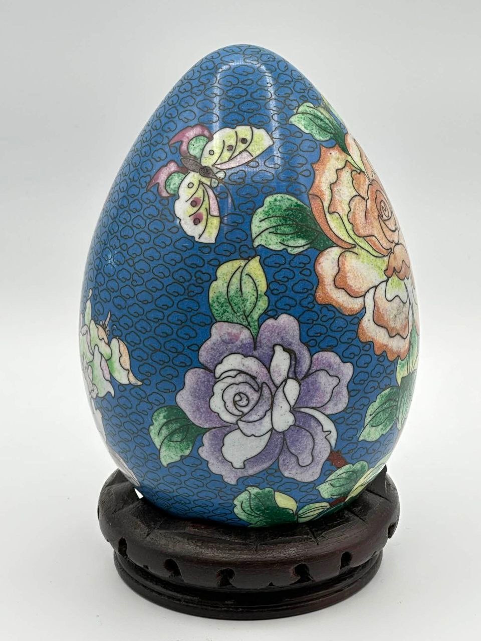 Vintage Chinese Cloisonné Enamel Egg on Wood Stand Floral Design H 7.25″