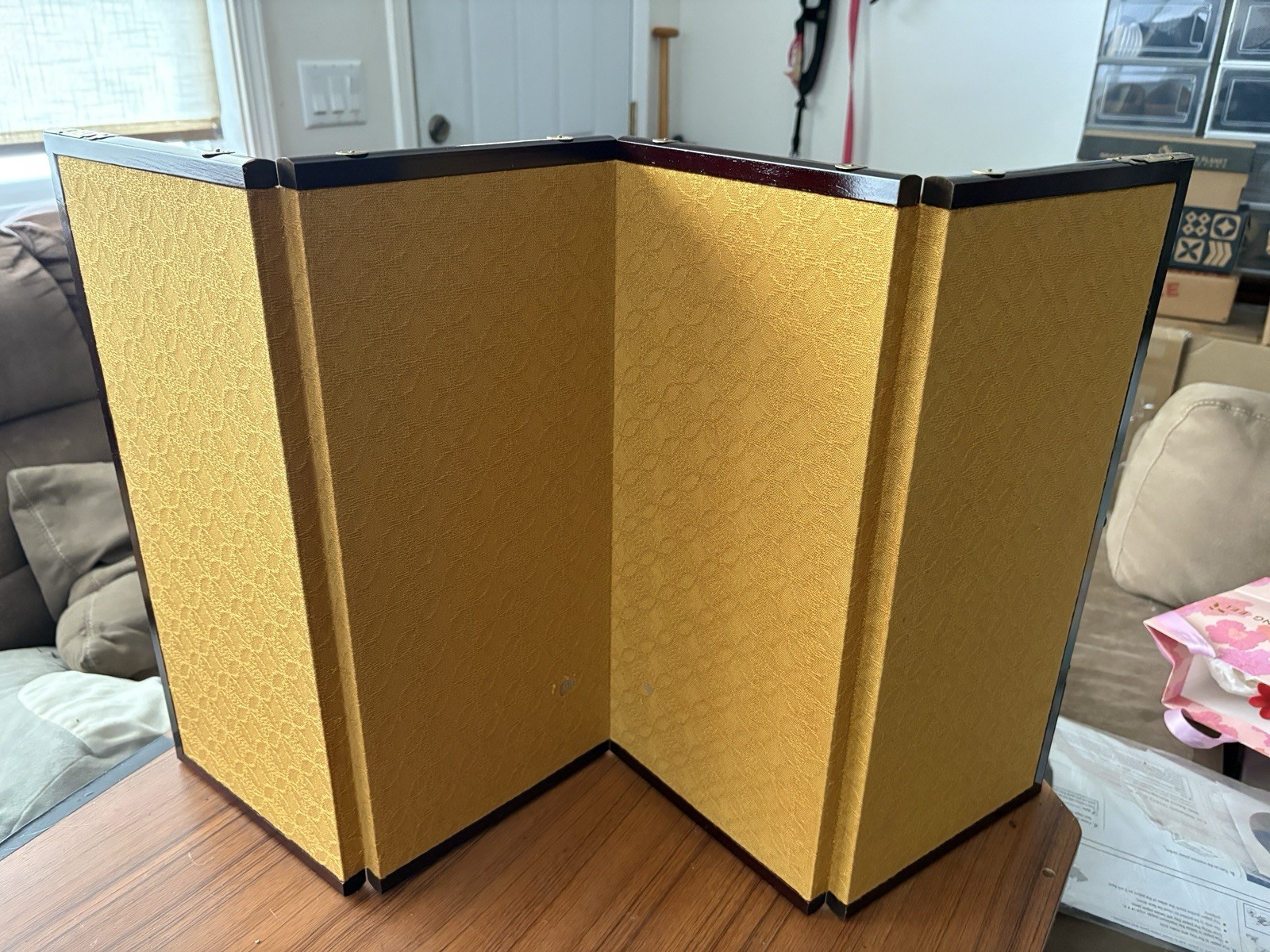 Vintage Chinese Tabletop Folding Screen 4 Panel Lotus Blossom Art 32×17