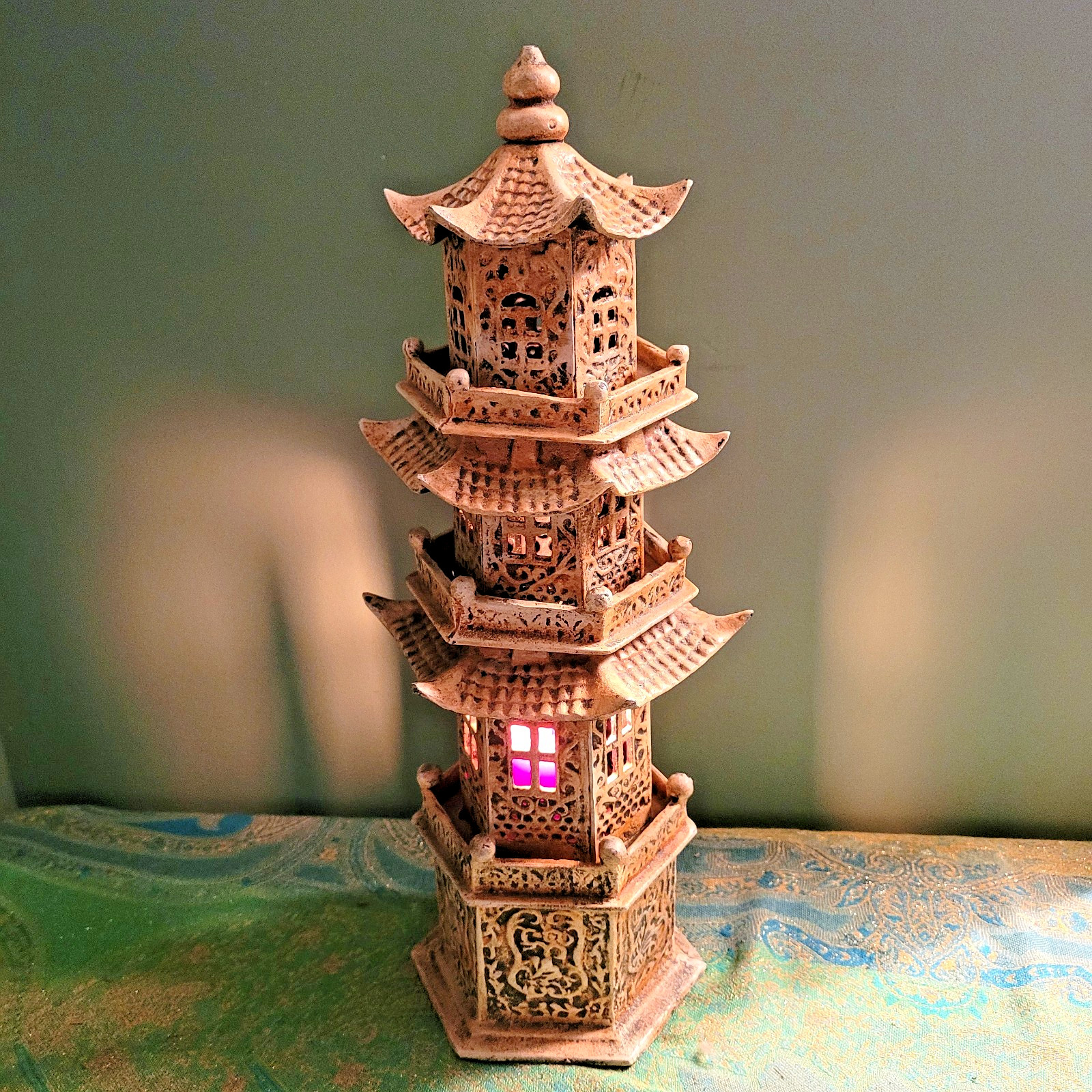 Vintage Mid Century Chinese Cast Iron Pagoda Lantern 16″ Tall MCM Garden Zen