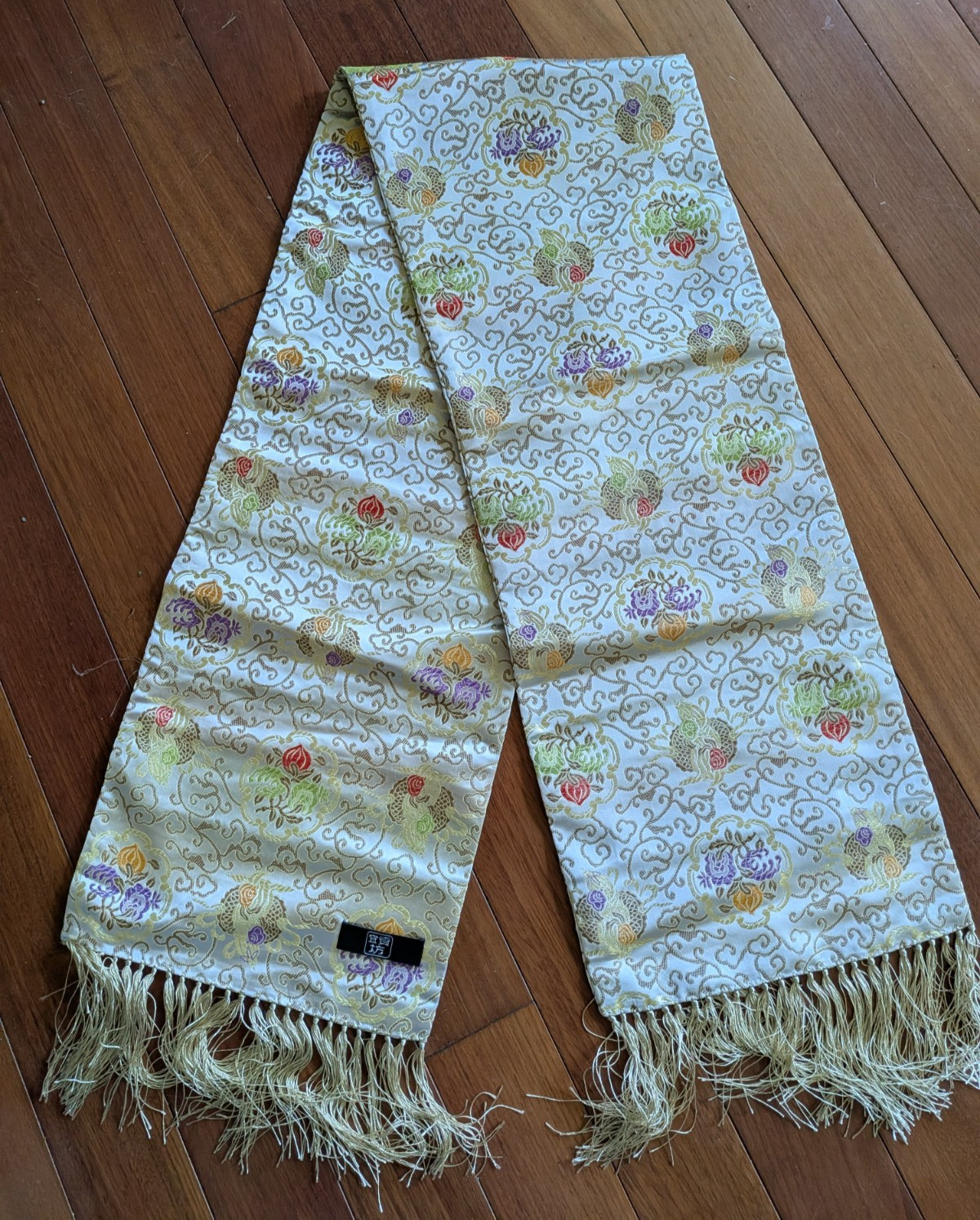 Chinese Yun Brocade Silk 100% Woven Scarf Shawl 58×10.5″ Fringed Boxed Gift Set