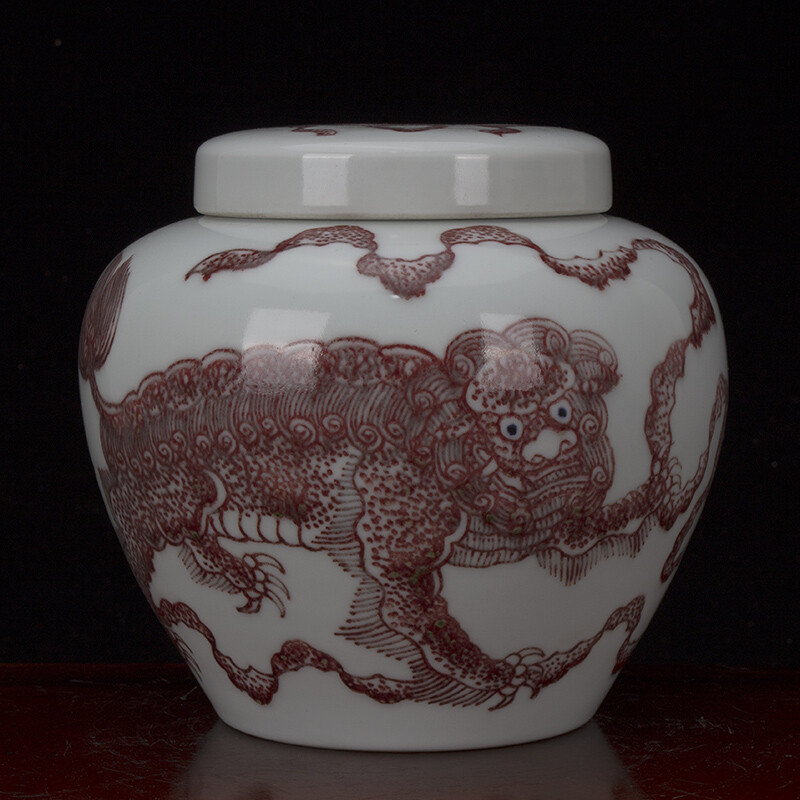 5.1″ Good China Red Glaze Porcelain Hand Painting Foo Fu Dog Lion Tea-leaf Pot