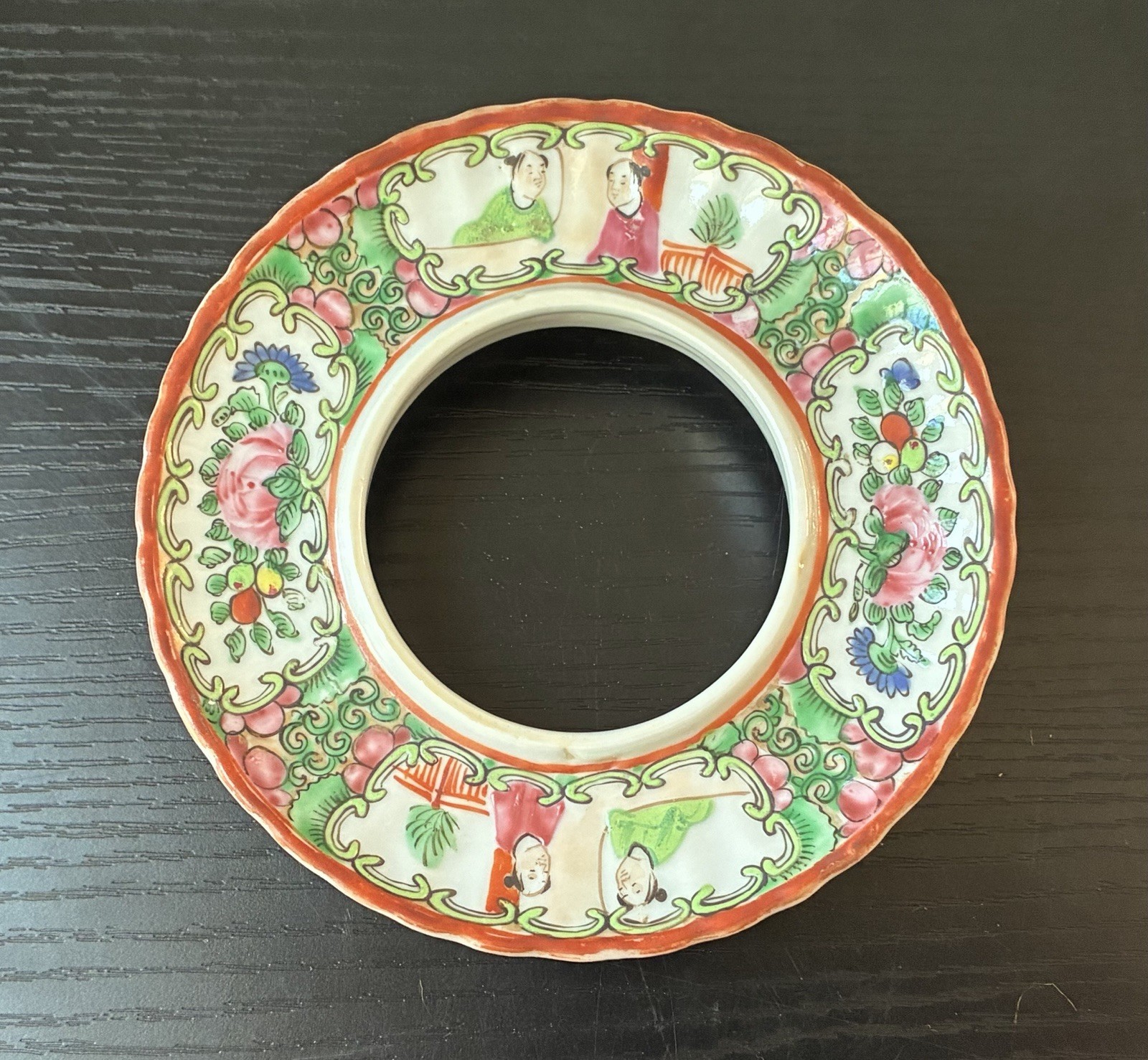 VTG Chinese Rose Medallion Porcelain Lid Collar Gallery Stand Replacement, 4.5″W