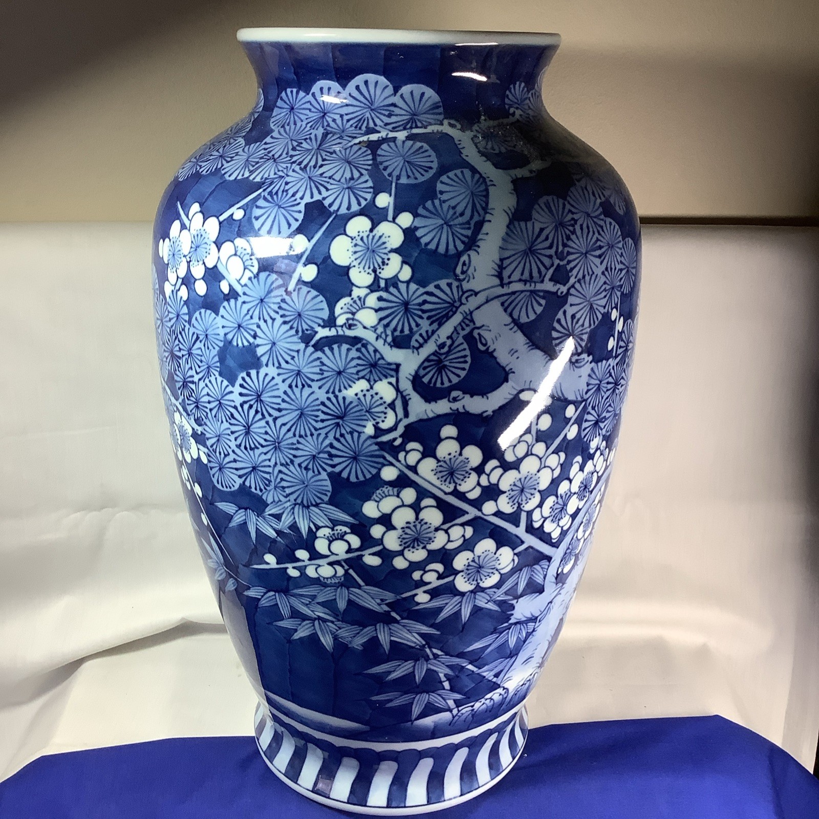 Huge Antique Chinese Prunus Vase THREE FRIENDS OF WINTER Blue/White Plum Bamboo
