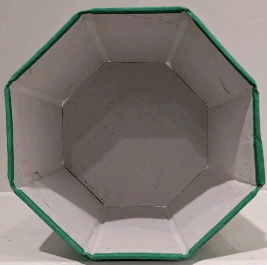 CHINESE 8 IMMORTALS -OCTAGONAL COLLAPSIBLE SILK BOX