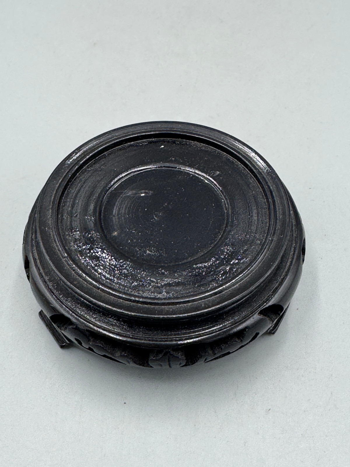 Vintage Chinese 20th c. Carved Black Lacquer Round Wooden Wood Stand 2.75”