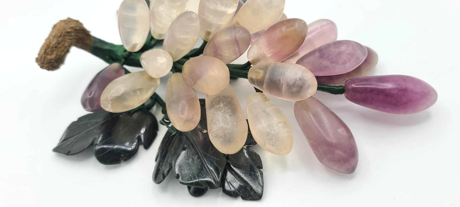 Vtg 1950’s Grape Cluster Hand Carved & Polished Quartz Grapes, Jade Leaves ~6.5″