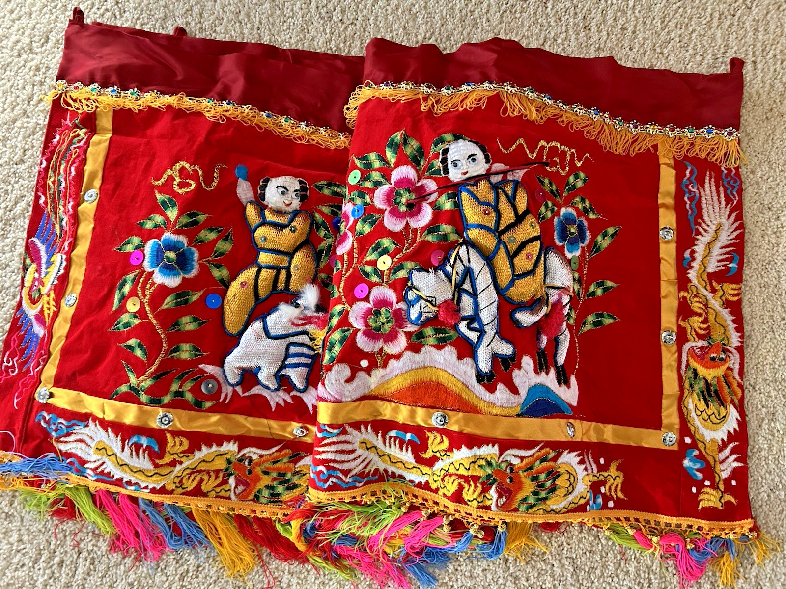 9′ LONG ASIAN WALL HANGING TAPESTRY chinese textile art BEARDS ON MEN rod Loops