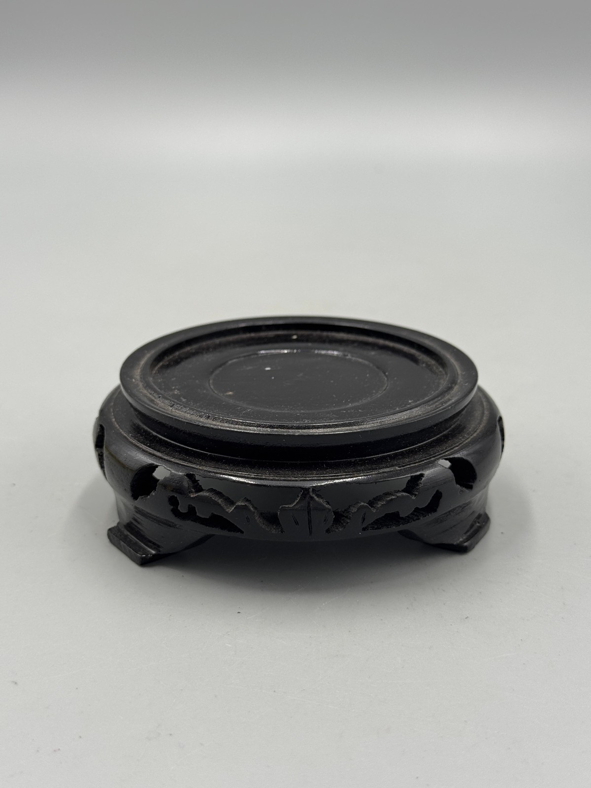 Vintage Chinese 20th c. Carved Black Lacquer Round Wooden Wood Stand 2.75”