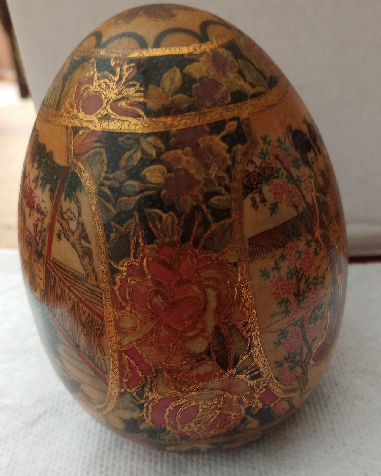 Vintage Satsuma Porcelain Egg
