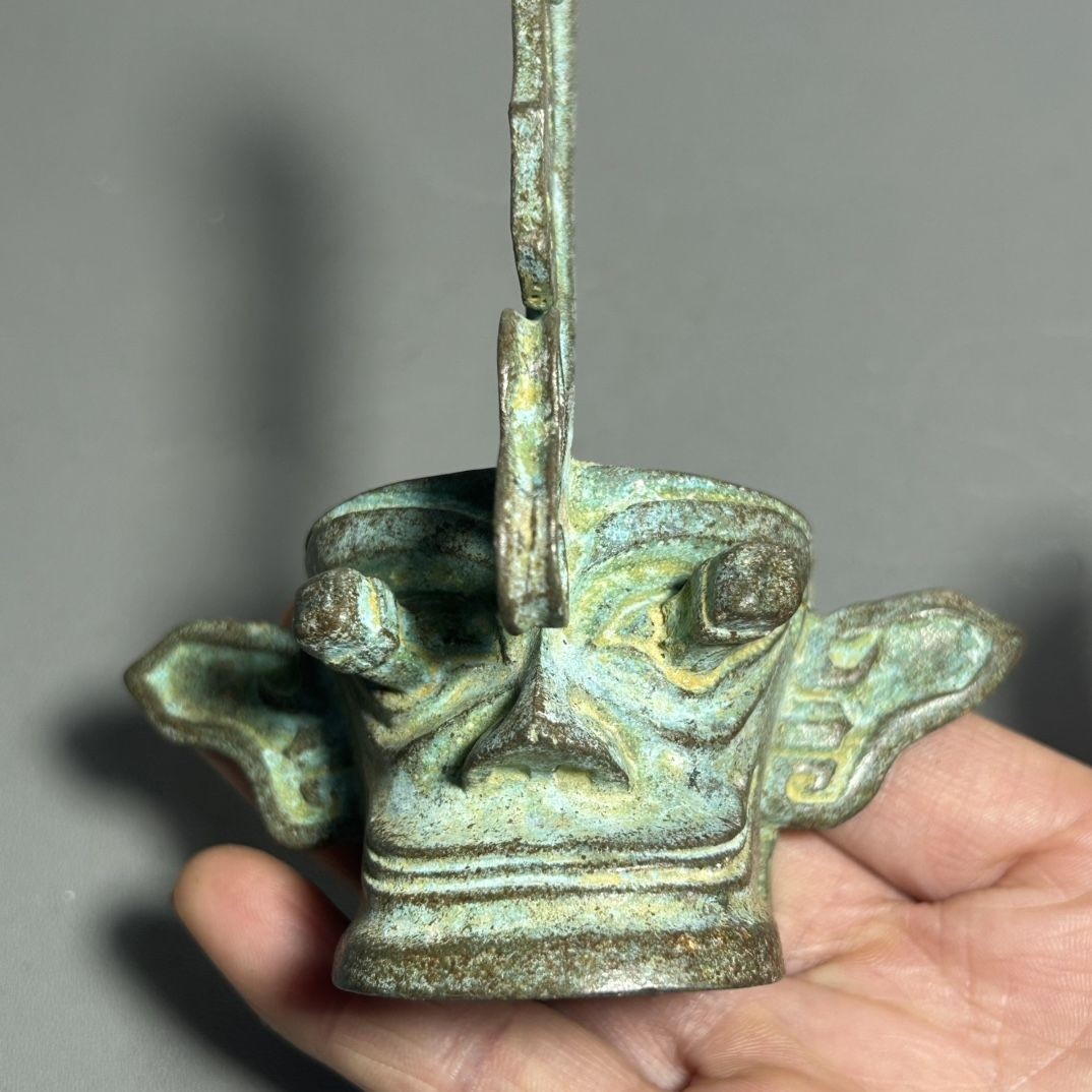 Sanxingdui Bronze Mask Replica 11cm Pure Copper Vintage Home Ornament