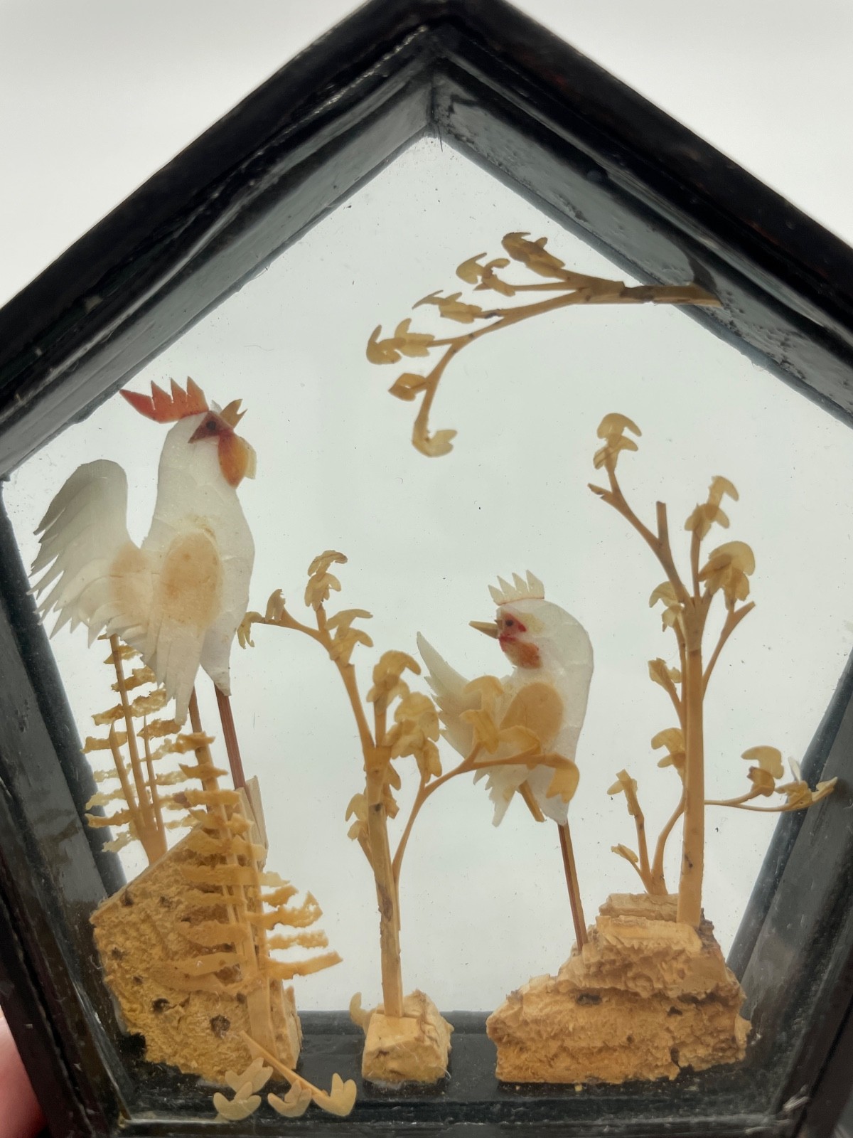 Vintage Chinese Diorama Cork Carving Hexagon Wooden Glass Case Roosters