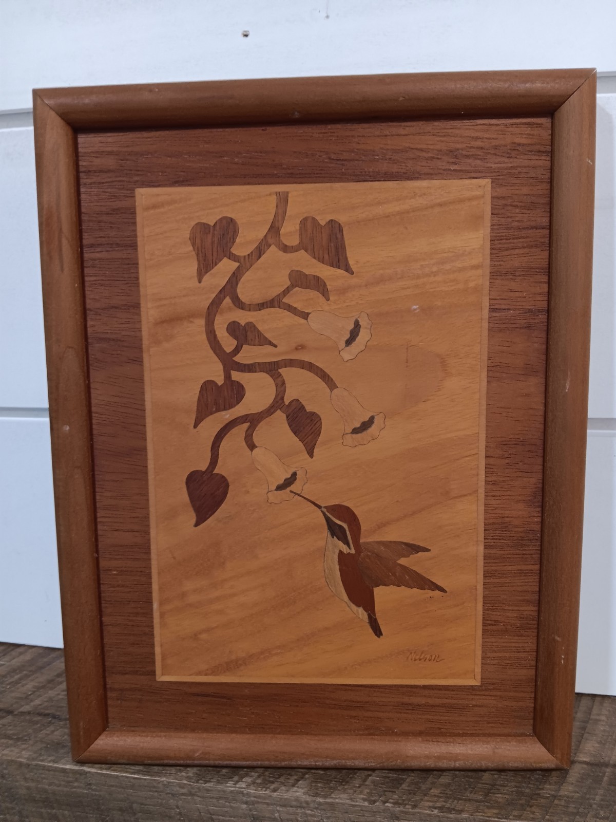 HUDSON RIVER INLAY PICTURE VINTAGE HUMMINGBIRD WOOD MARQUETRY SIGNED NELSON