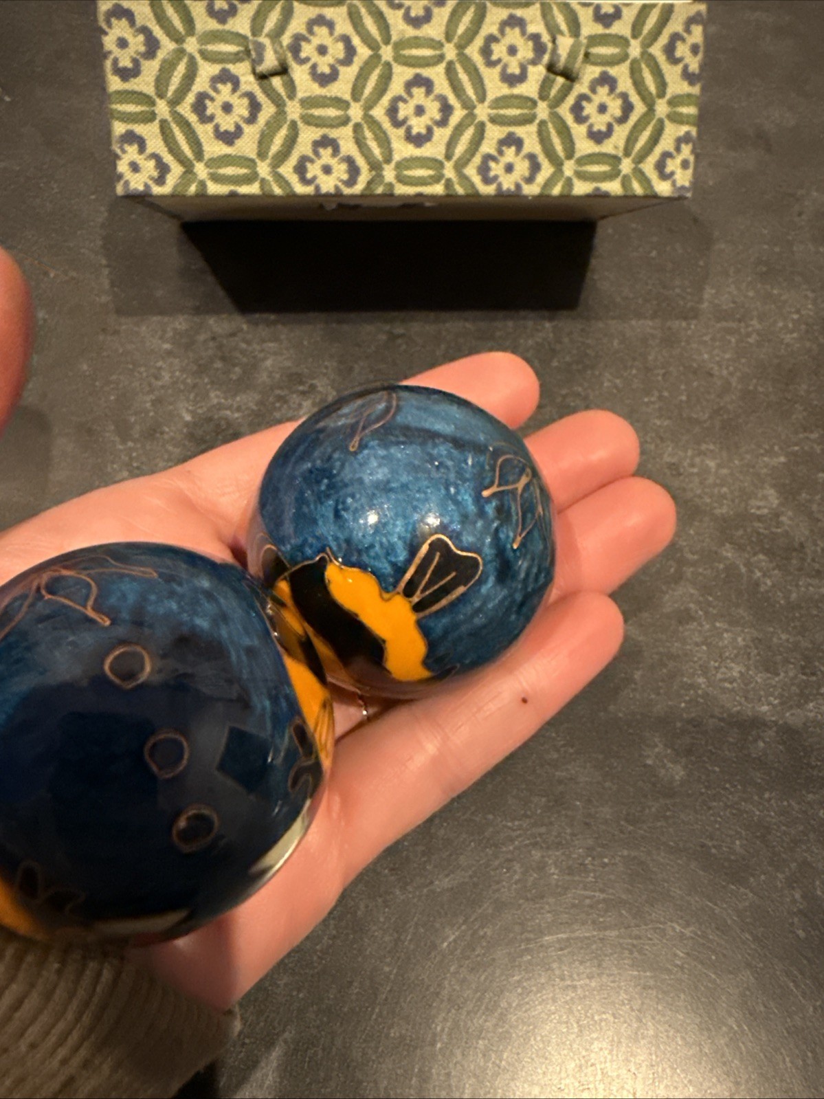 Vintage ShouXing Baoding Iron Balls Meditation Wellbeing w/ Box