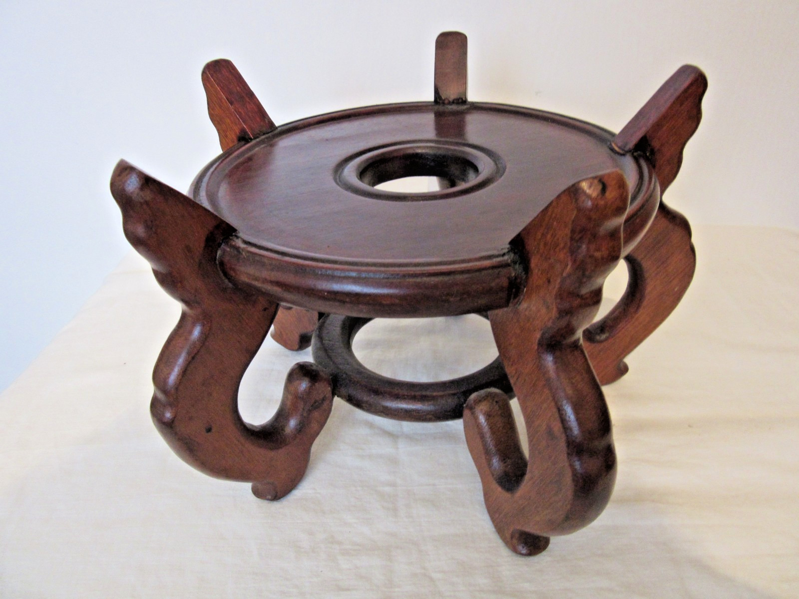 Vintage Chinese Carved Wood Display Stand for a Vase Bowl Statue max 6 1/2″ Base