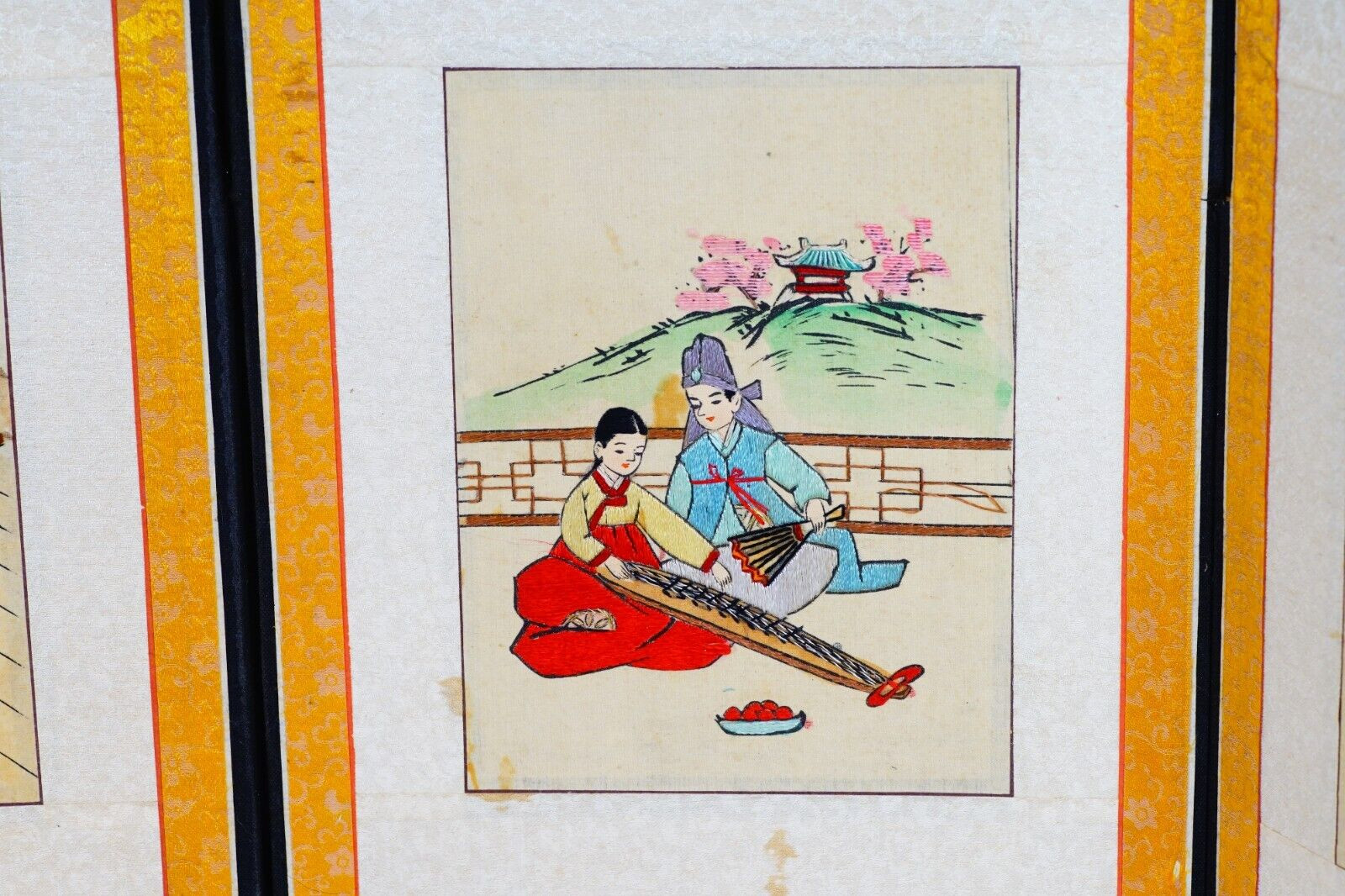 Chinese Embroidered Art Folding Wood & Fabric Panels Vintage Asian Home Decor