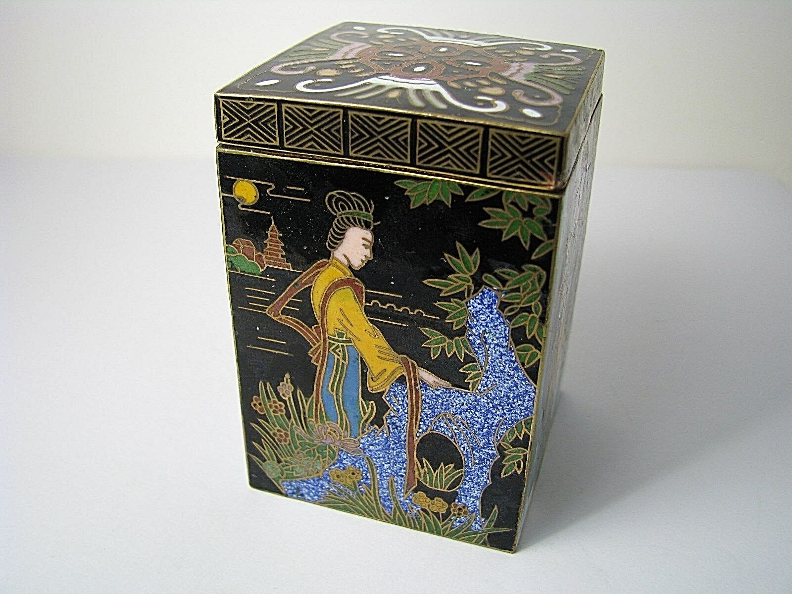 CHINESE CLOISONNE ENAMEL BOX CHAMPLEVE ENAMEL BRASS BOX Asia China ca1900s Rare!
