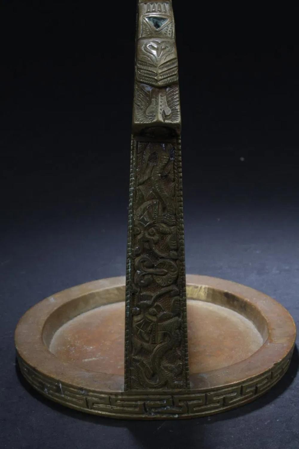 Antique Bronze Stirrup