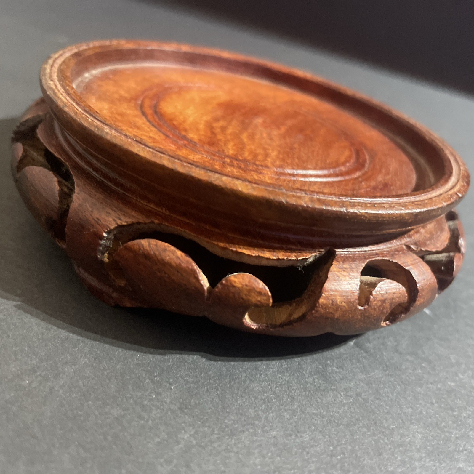 Vintage Chinese Carved Wood Vase Stand Display Urn 4″ Outer Diameter
