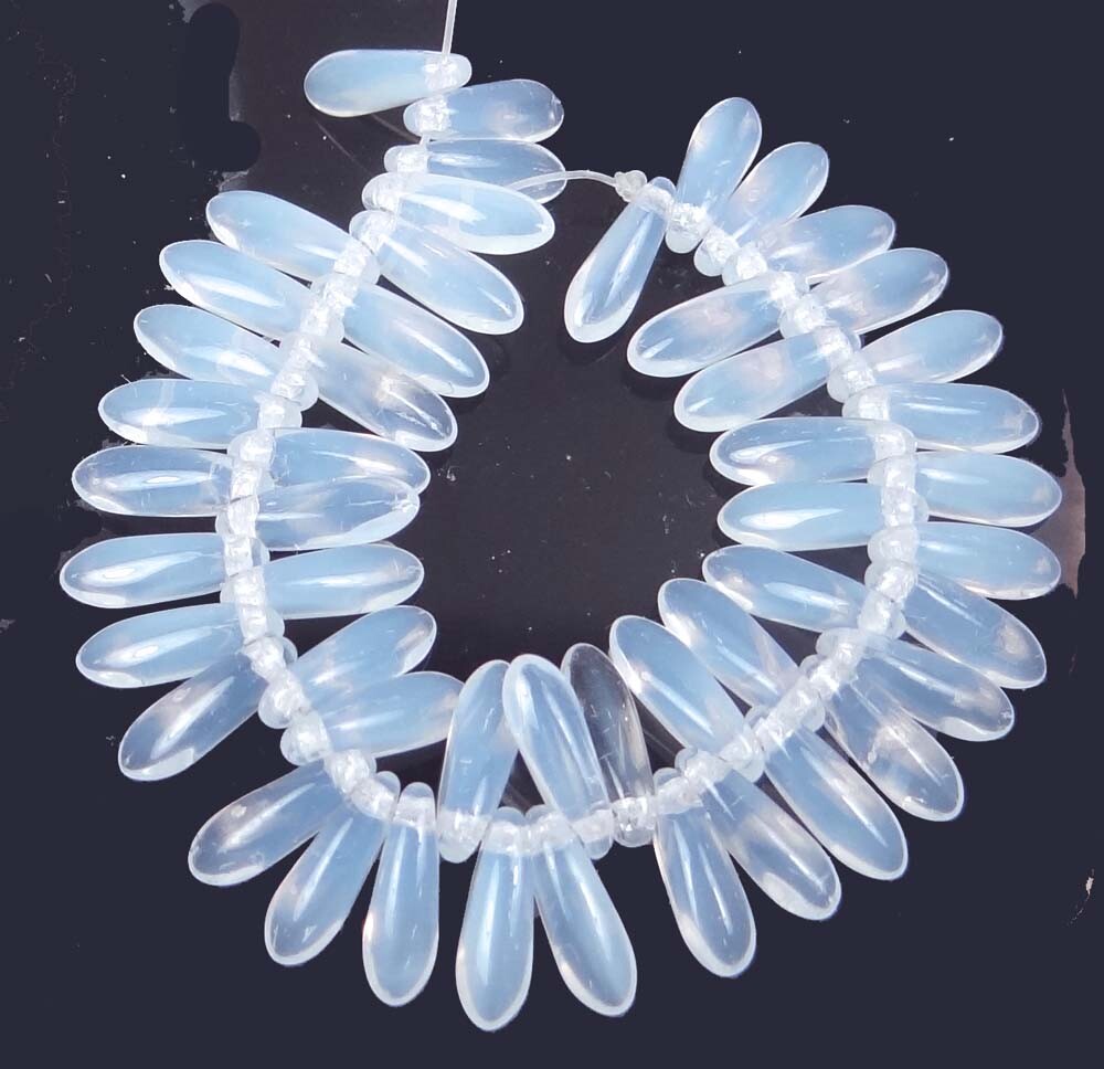 50 Czech Glass Dagger Beads 10x3mm – Milky White Opalite