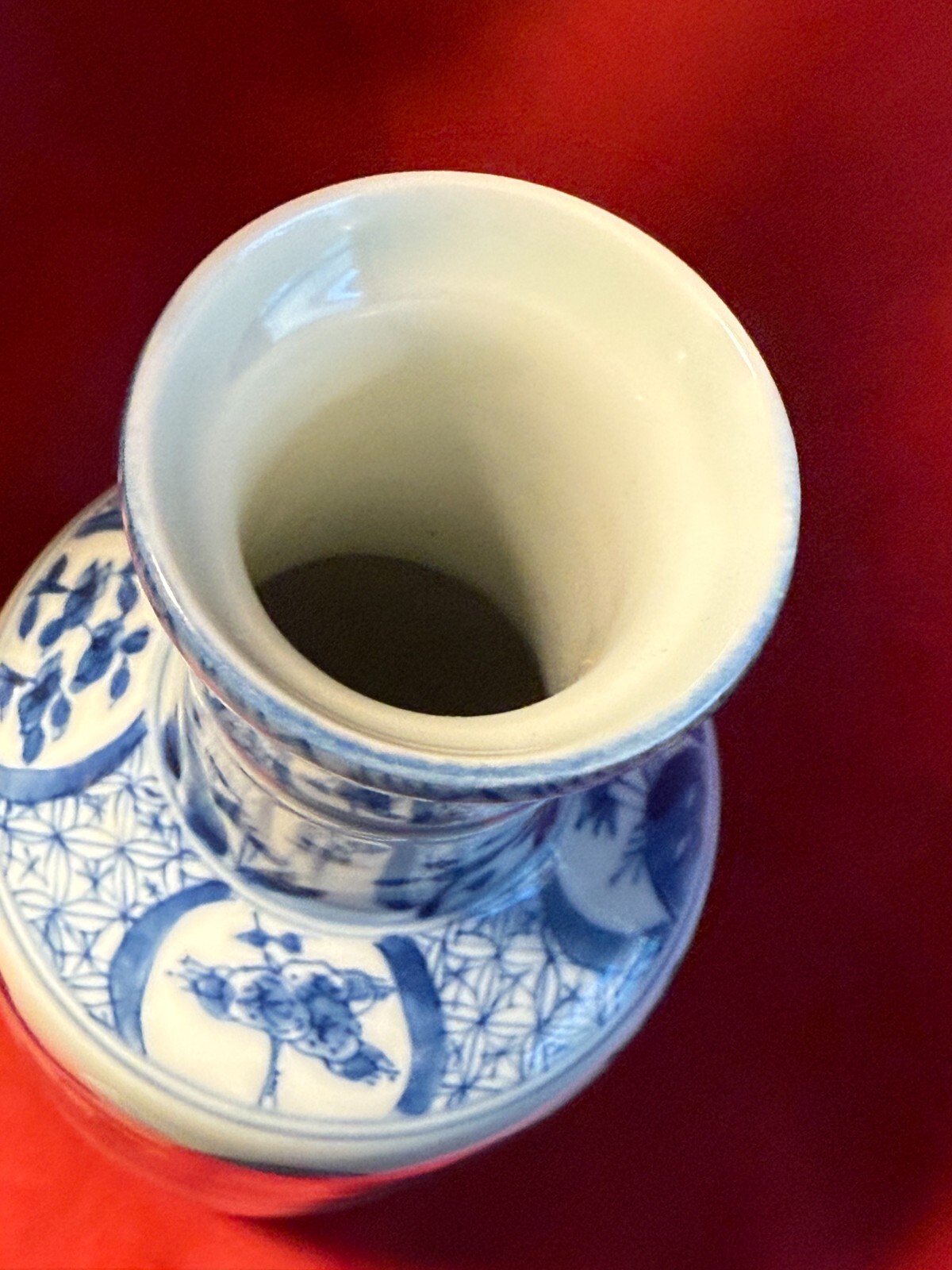 Porcelain Vase about 7 1/2″