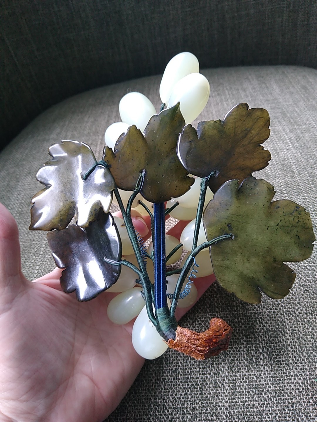 Vintage Stone Grapes Light Green Carved Dark Green Serpentine Leaves