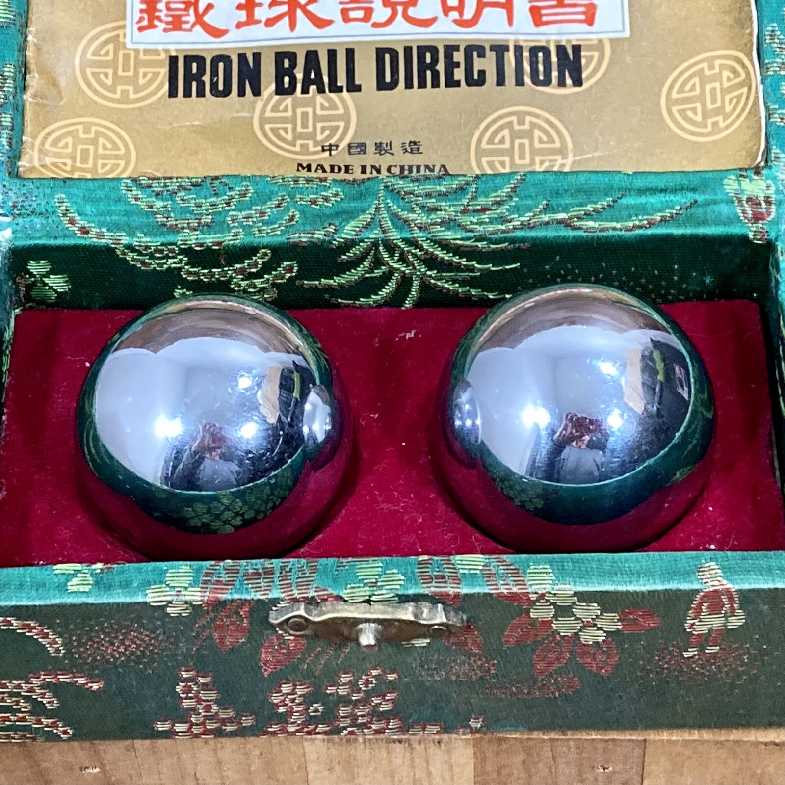 Shou Xing VTG Iron Ball Direction Chiming Meditation Balls in Original Case