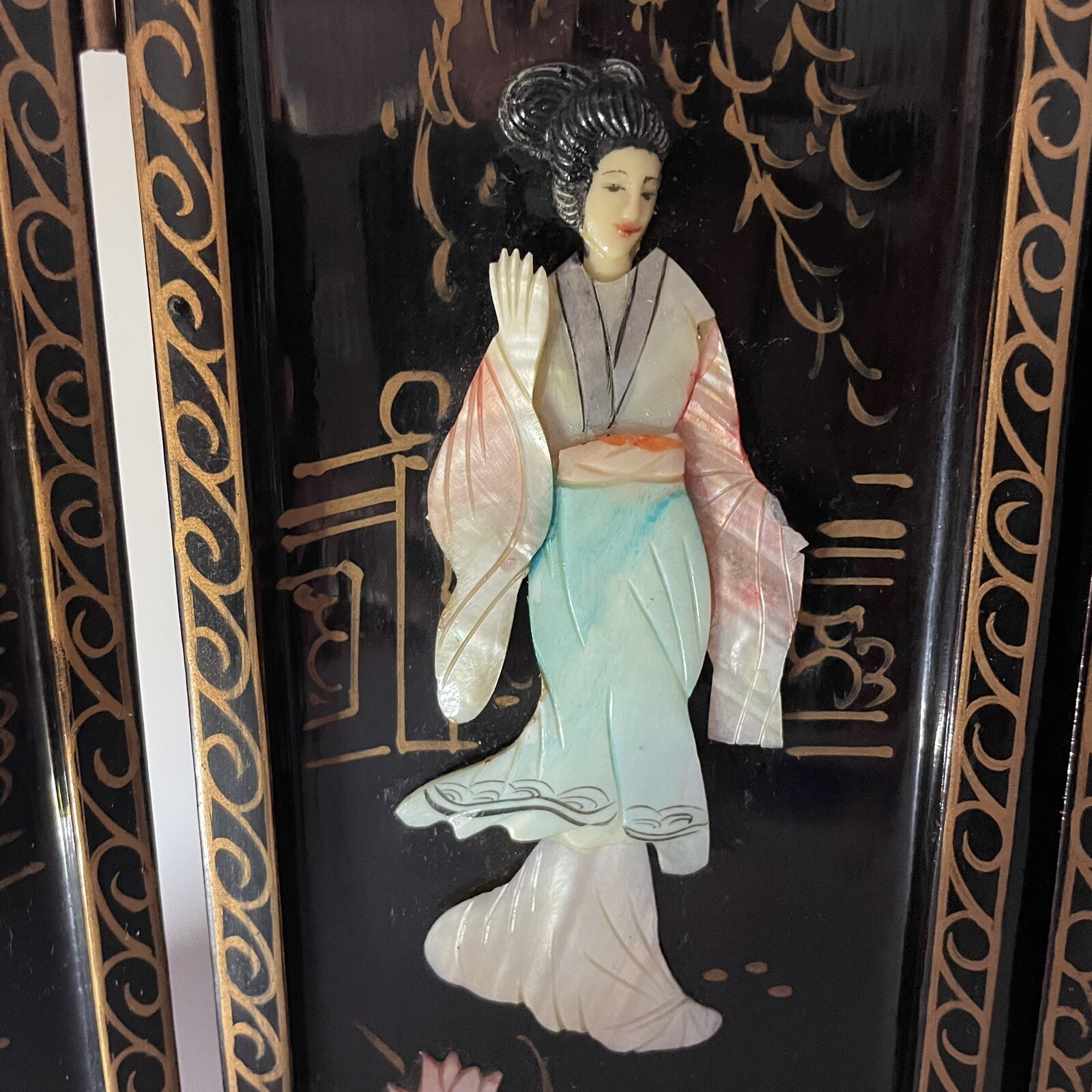 Vintage Oriental Black Lacquer Mother Of Pearl Geisha 4 Panel Screen 18”x14” SEE