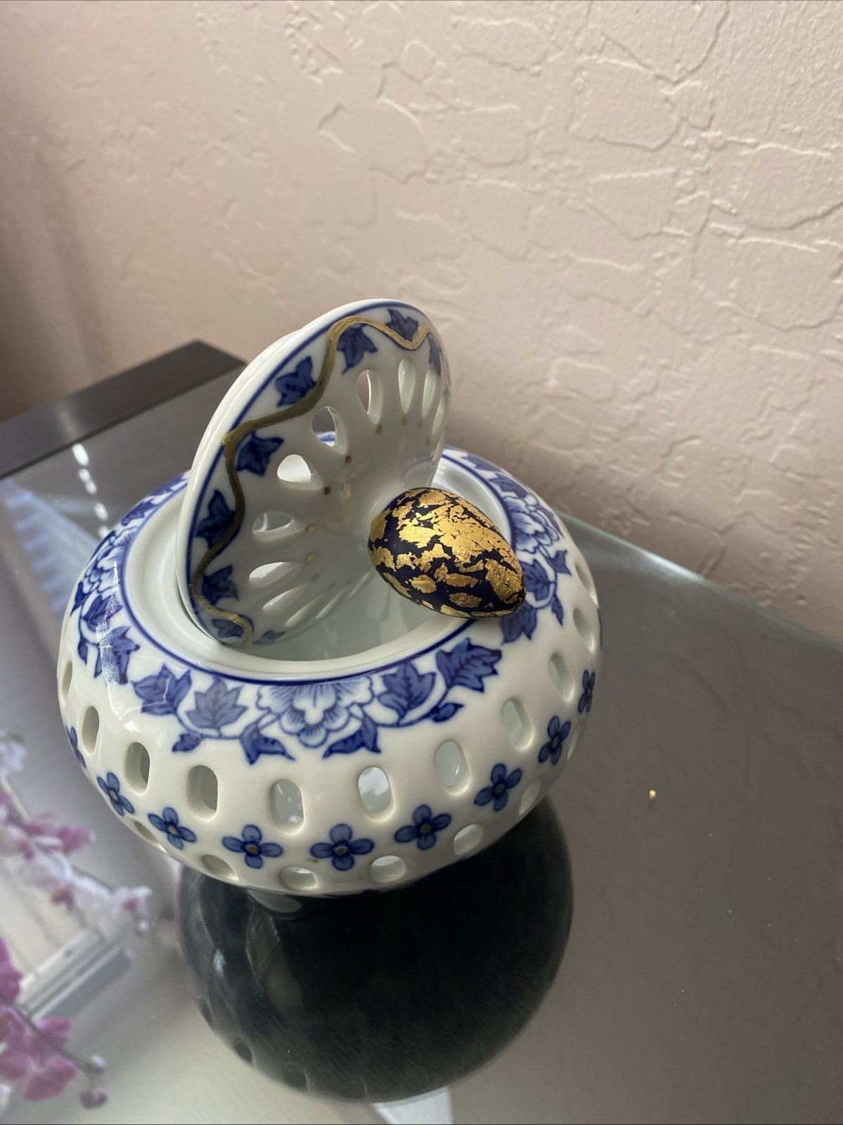 Bombay Incense Burner Potpourri Votive Holder Bowl W/Lid Blue & White 6″ in Dia