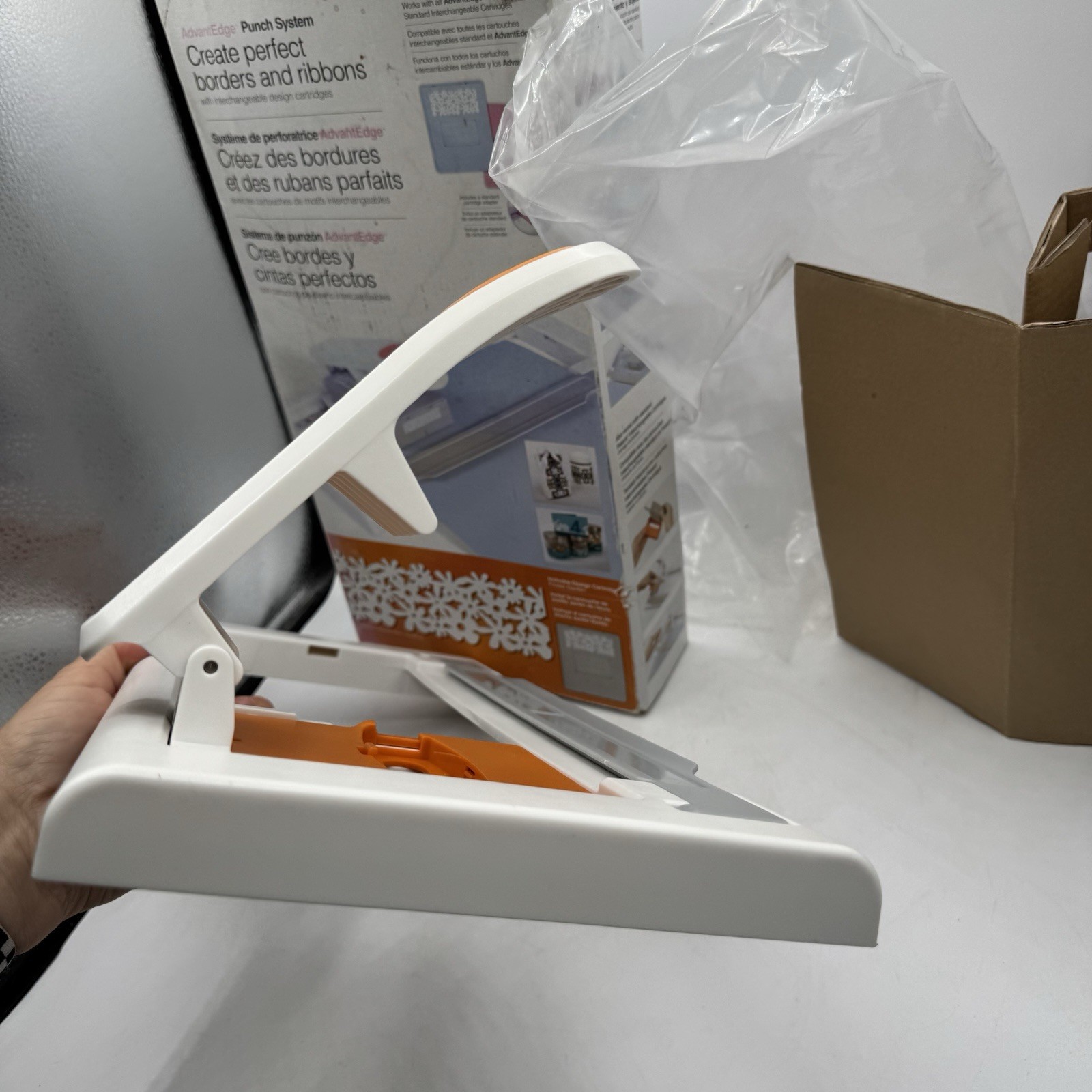 Fiskars Advantedge Punch System W Flower Garden Cartridge Create Perfect Borders