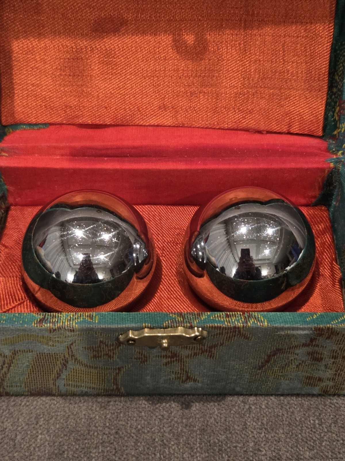 Vintage 1985 Shou Xing Brand Baoding Iron Ball Set w/Chimes Made in China