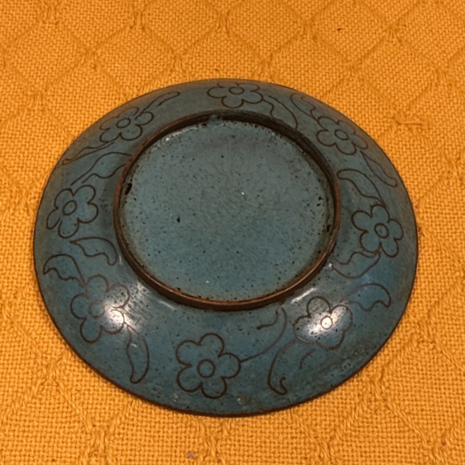 SMALL BLUE & MULTI-COLOR FLOWER CHINESE ENAMEL CLOISONNE TRINKET DISH PLATE VTG