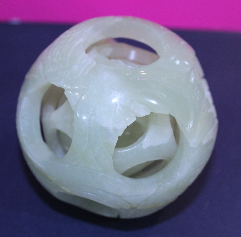Vintage Chinese Hand Carved Jade Stone Puzzle Ball Sphere 3-Layer Sculpture 3″