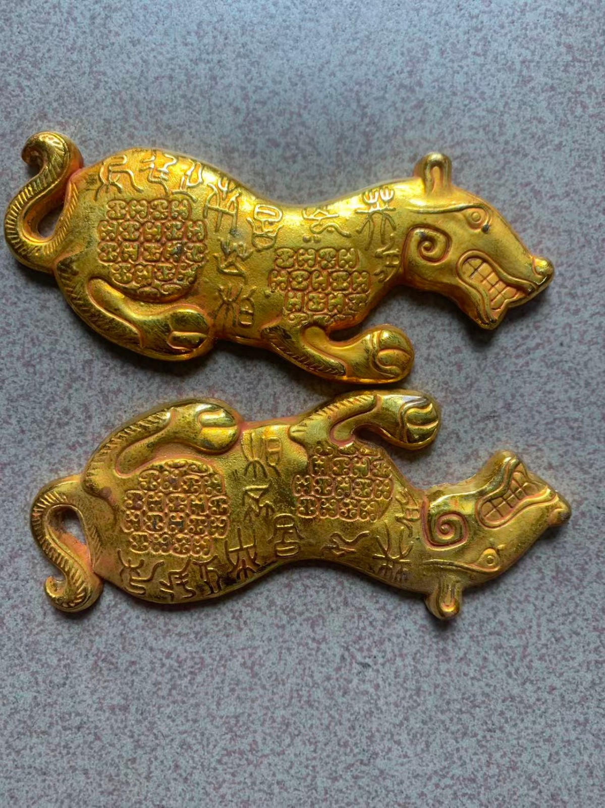 WOW Chinese Bronze Gold-Plated Hand Made *Tiger* Military Tally