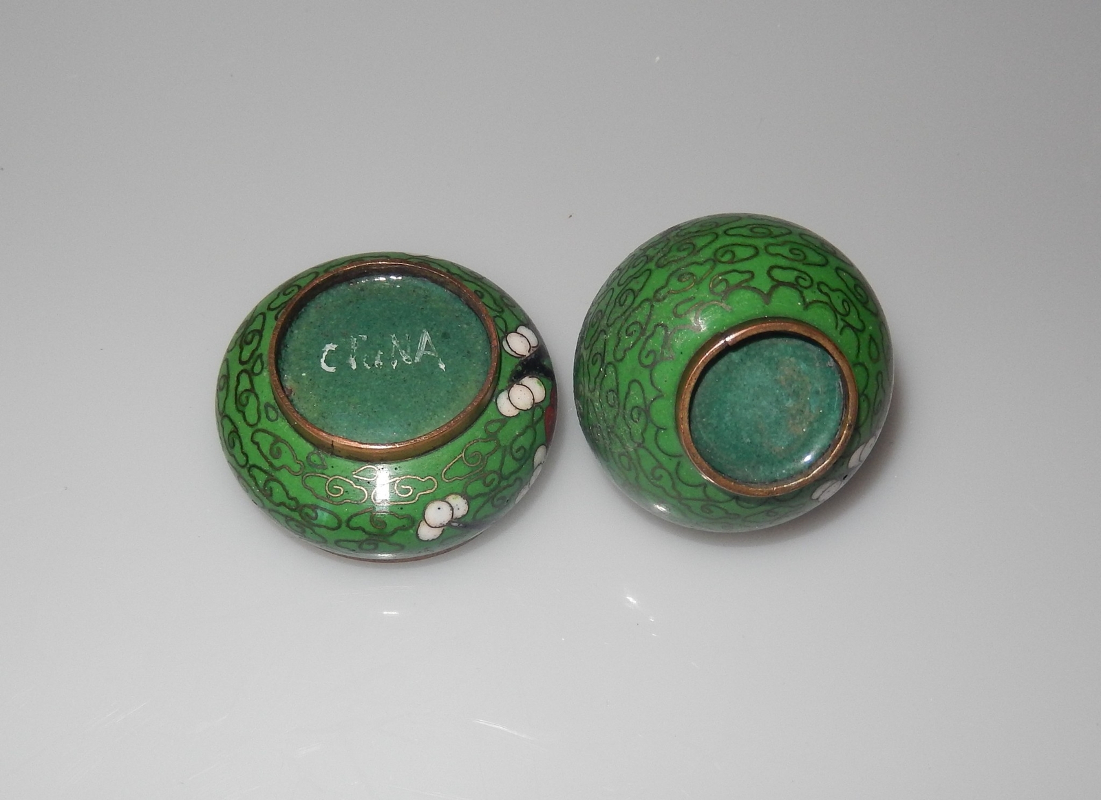 Export Chinese Cloisonne Salt and Pepper Set Antique Marked CHINA