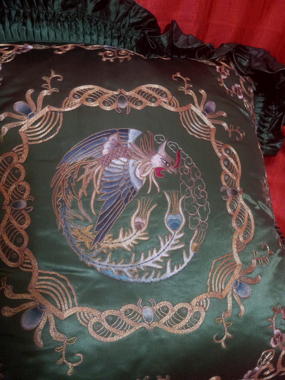 2 VTG GRN SILK/RAYON GOLD MULTICOLORED EMBROIDED DRAGON APPLIQUE THROW PILLOWS U