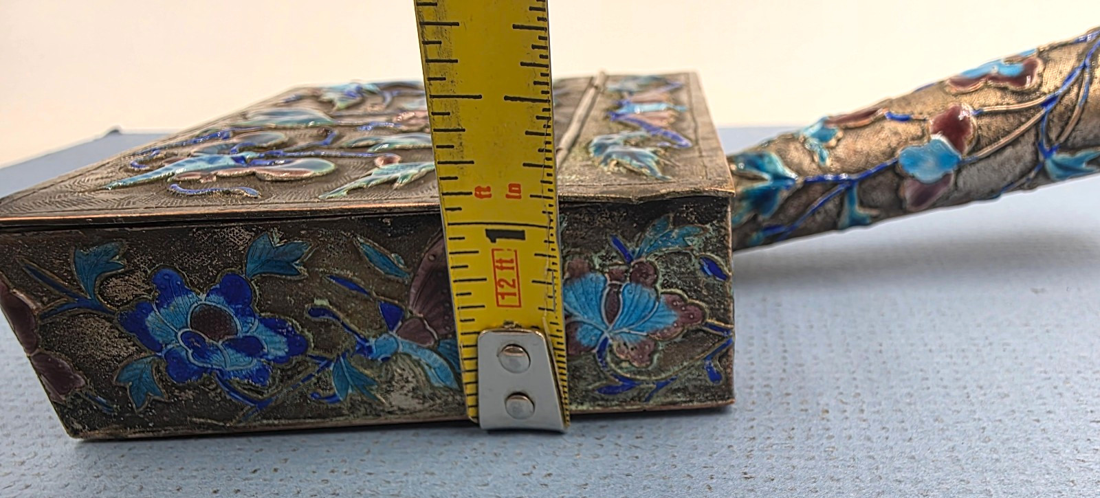 VTG Home Decor Ashtray Chinese Enamel Cloisonne Brass Butterfly Silent Butler