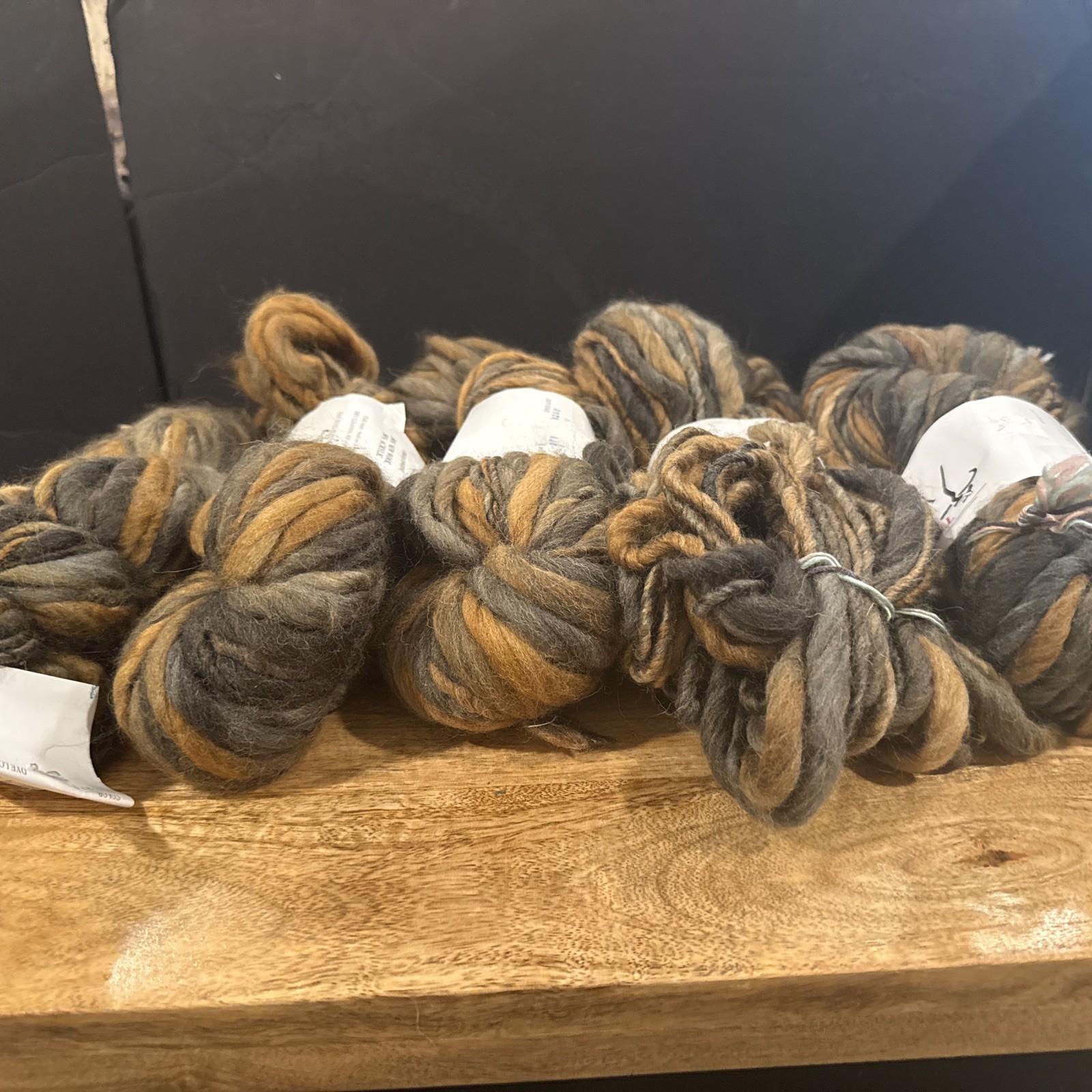 Trendsetter Yosemite Yarn Lot 7 Italian wool blend Brown Gray color 271