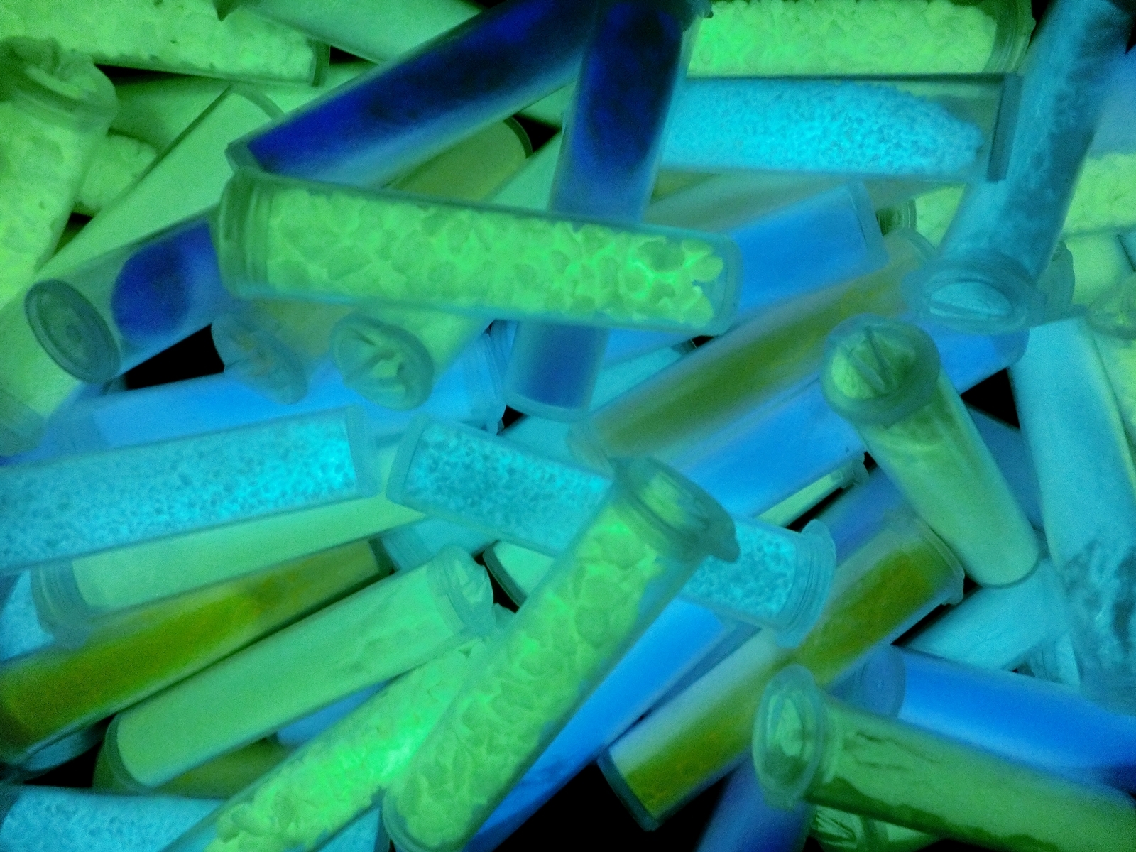 High Brightness Glow-in-the-Dark Luminous Strontium Aluminate Pigment Powder