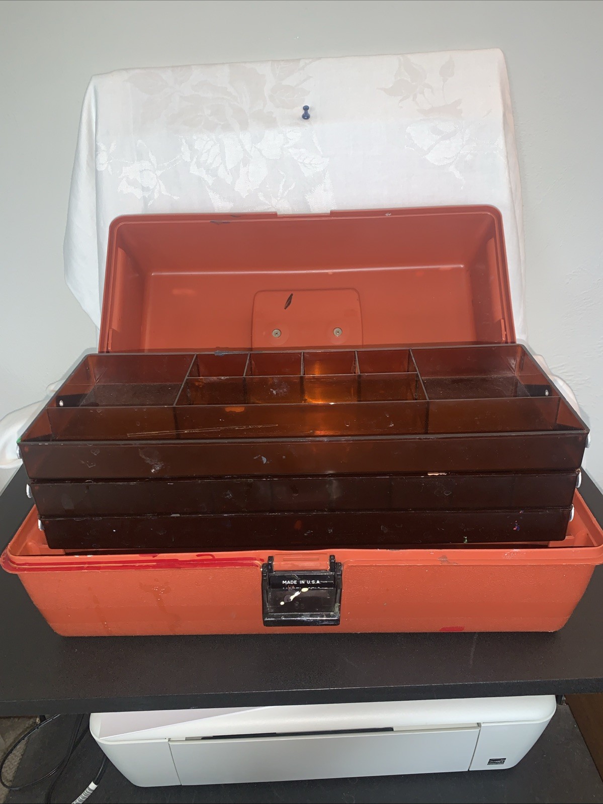 Vtg Art Bin Model 8413 by Vichek Storage Box with Foldout Trays red