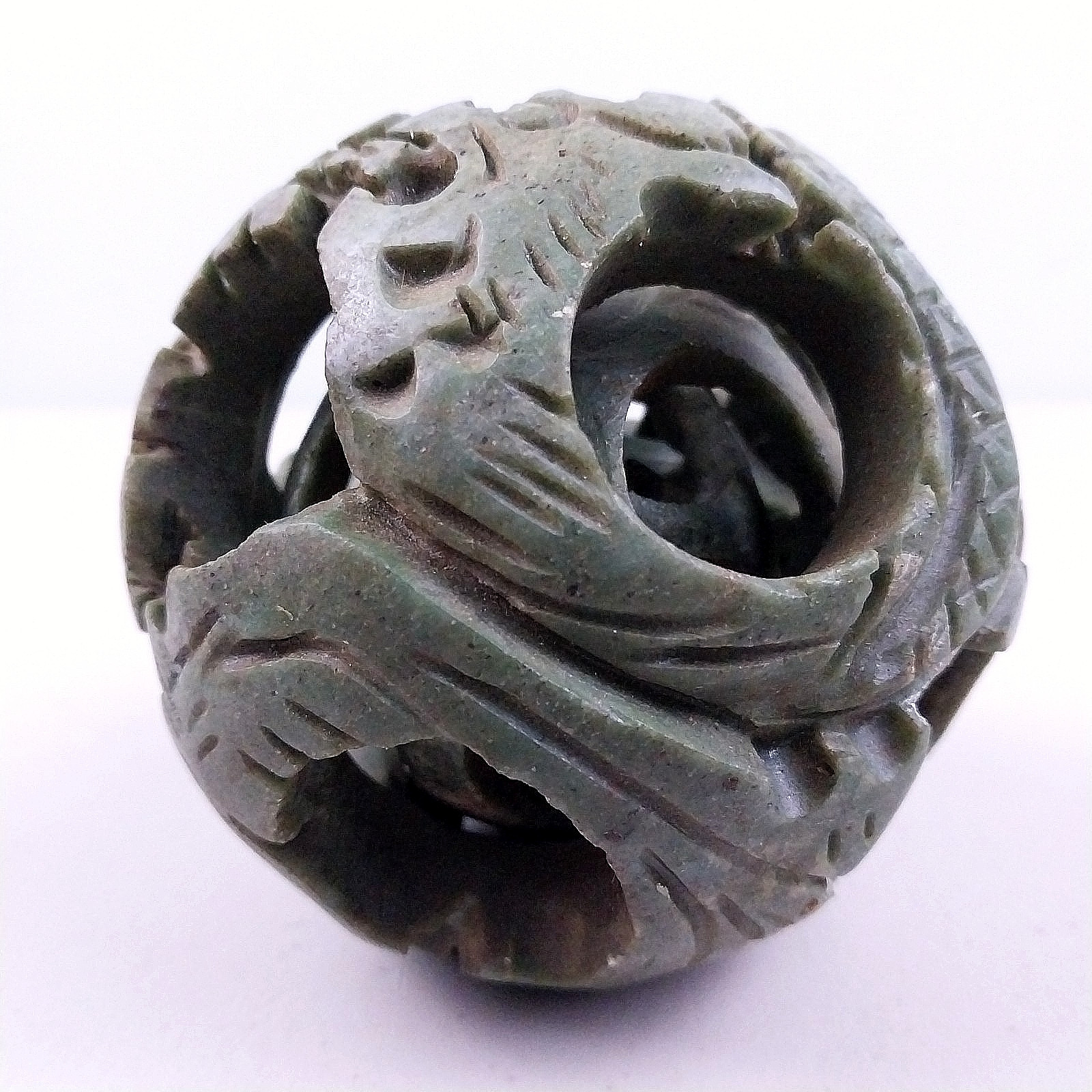 Vintage Chinese Puzzle Ball Natural Serpentine Jade Sphere Round 3.5 Inch