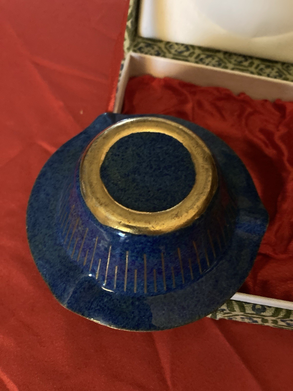 Vtg Chinese Birds & Floral Cloisonne Enamel Brass Cobalt Blue Ashtray W/Box