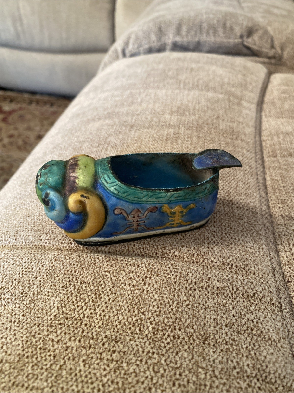 Vintage Rare China Chinese Cloisonné Shoe Single Cigarette Metal Ashtray