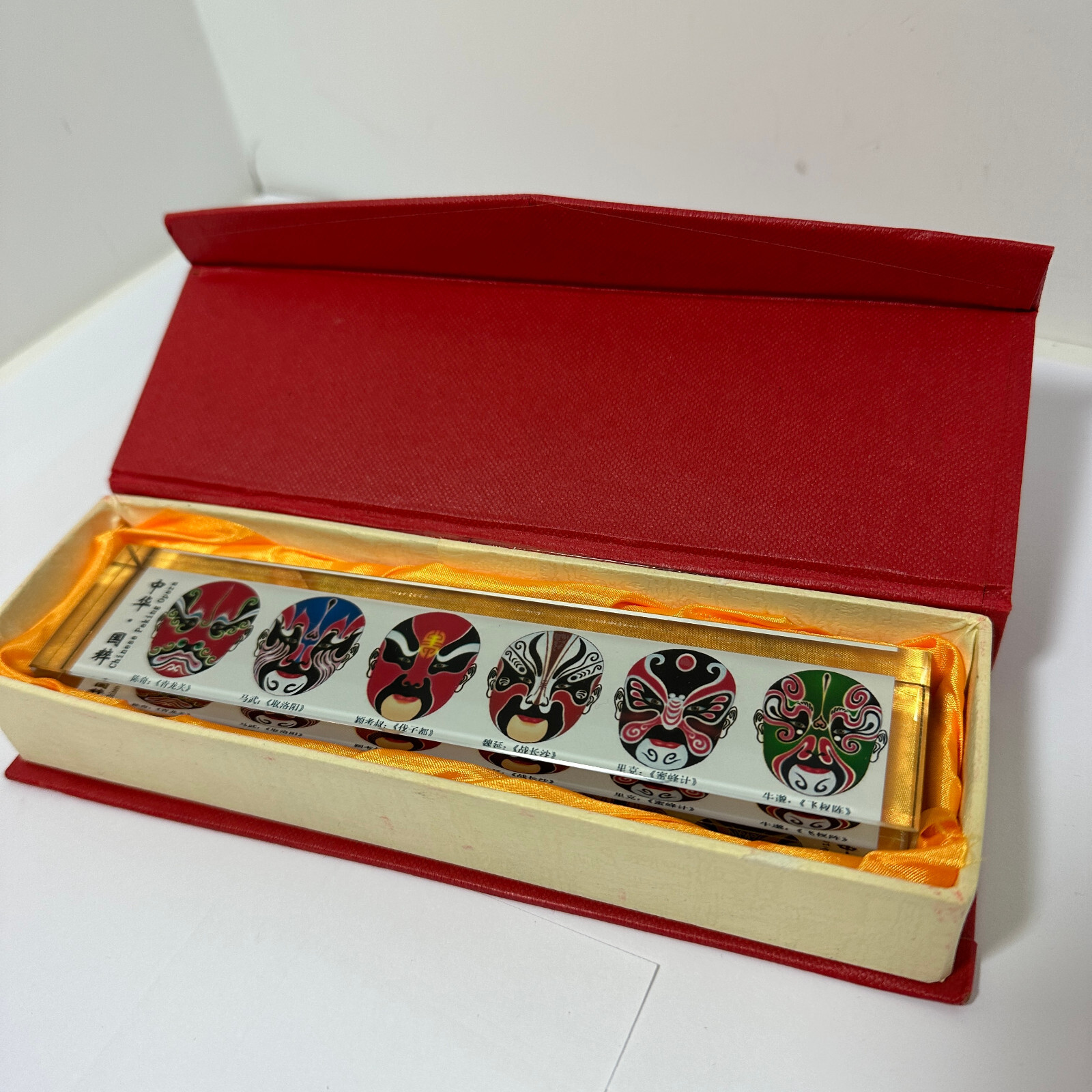 Chinese Peking Opera Transparent 7″ Block With Faces With Box Used Free Shipping