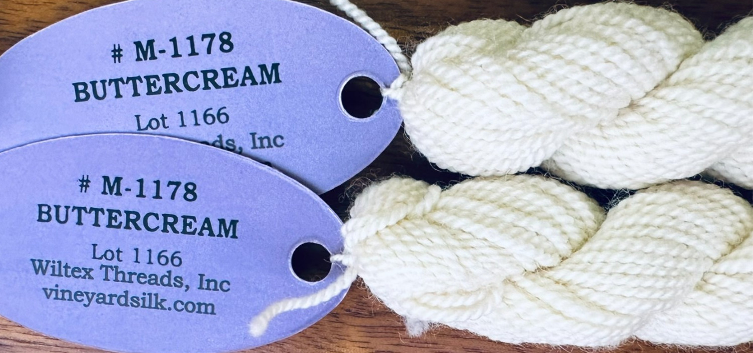 Vineyard Silk 100% Merino wool M-1178 Buttercream dye lot 1066 4 skeins DD